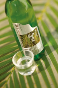 Picture of Akitabare - Shunsetsu "Spring Snow" Nama Honjozo (unpasteurized) (720ml)